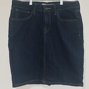 Levi's denim skirt